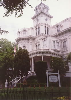 Gov Mansion